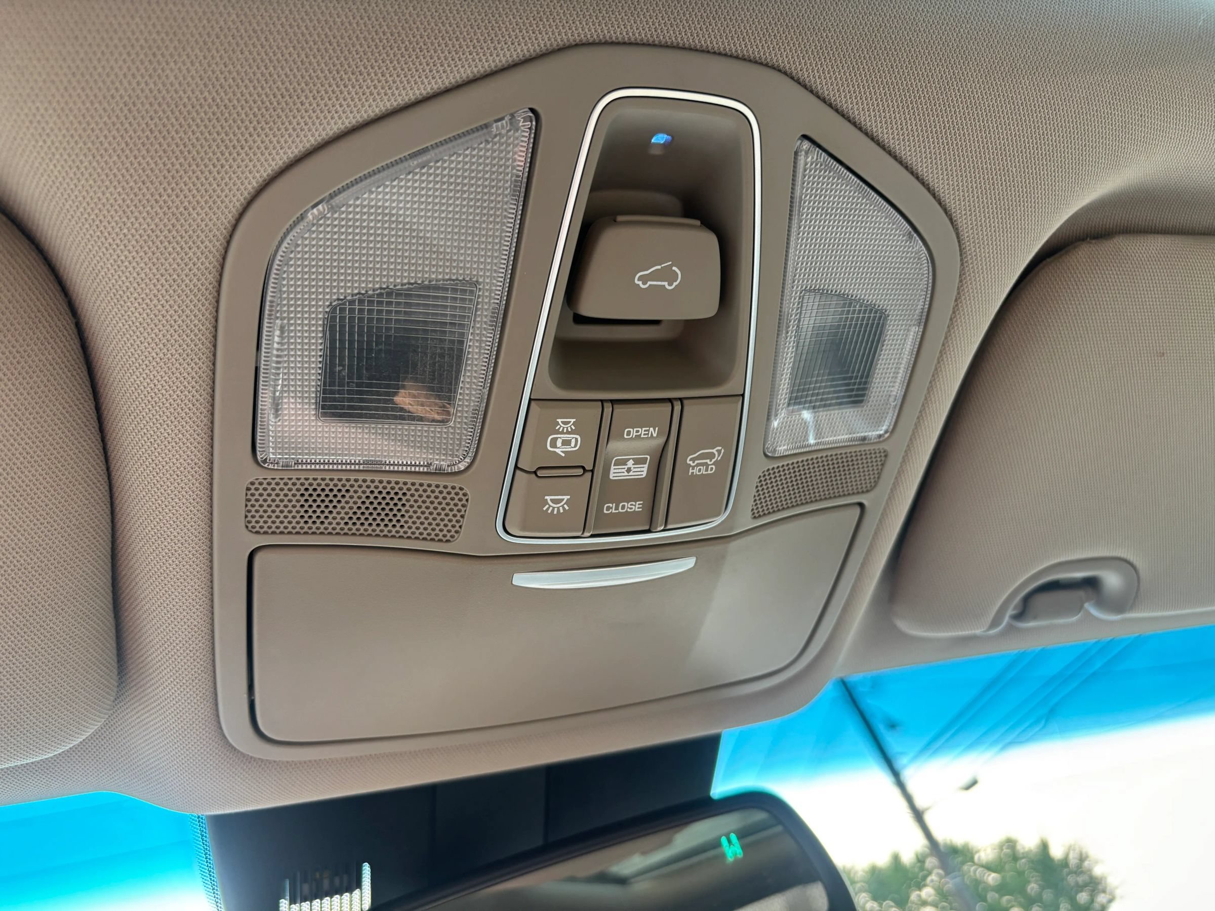 Used 2019 Hyundai Santa Fe XL AWD/4WD image 34