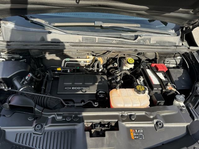 Used 2019 Chevrolet Trax LT w/ LT Convenience Package image 21