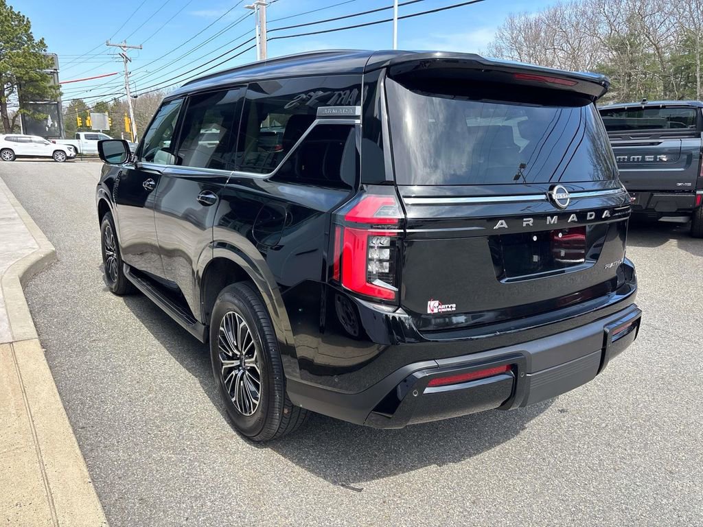 Used 2025 Nissan Armada Platinum AWD/4WD image 6