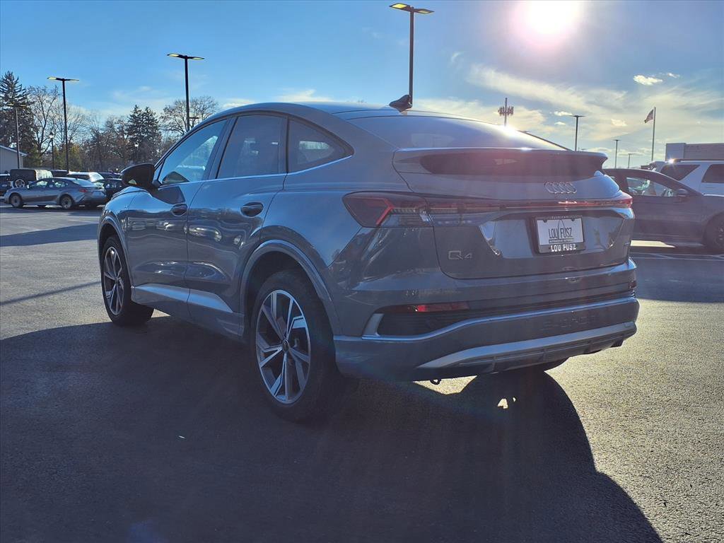 Used 2023 Audi Q4 e-tron Premium image 28