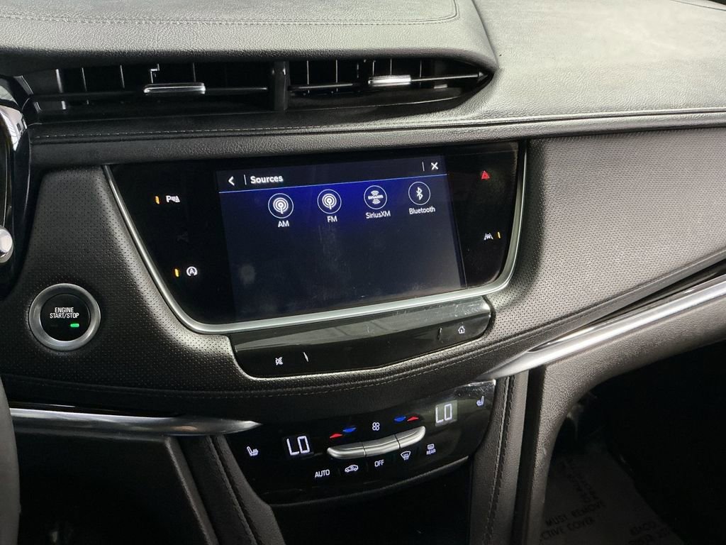 Used 2023 Cadillac XT6 Luxury image 19
