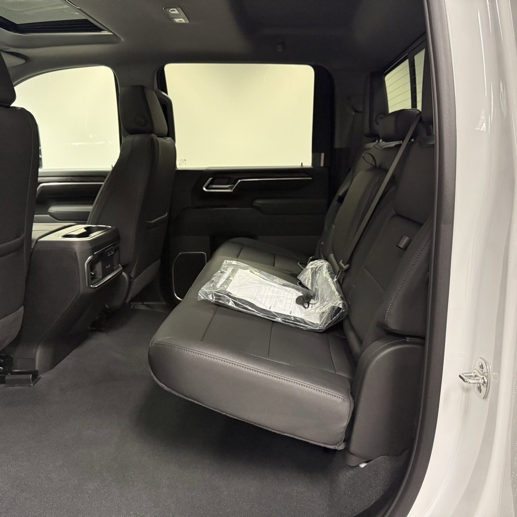 New 2026 GMC Sierra 2500 SLT image 21