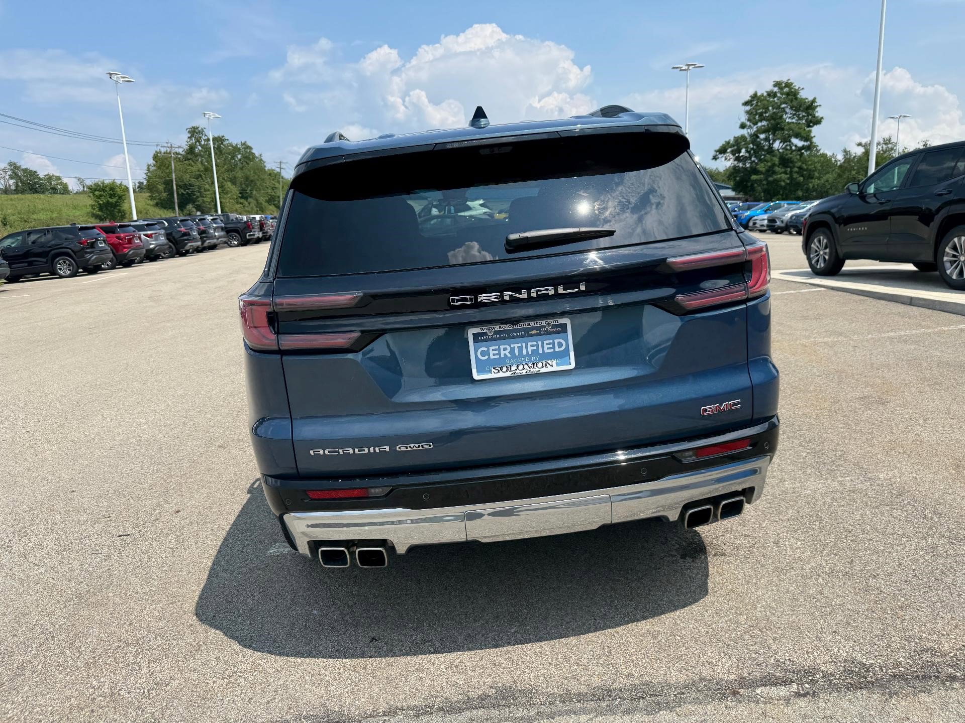 Certified 2025 GMC Acadia Denali w/ Super Cruise Package image 4