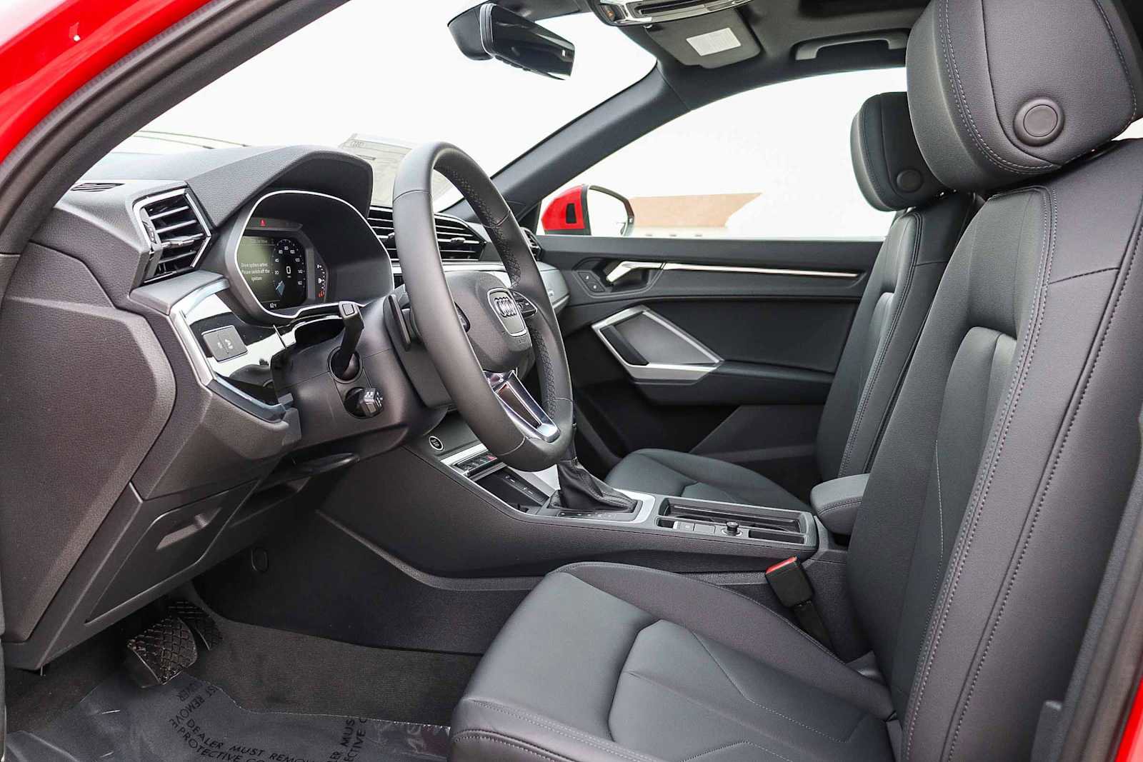 New 2025 Audi Q3 2.0T Premium image 22