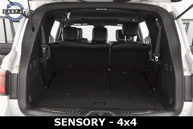 Used 2022 INFINITI QX80 Sensory image 17