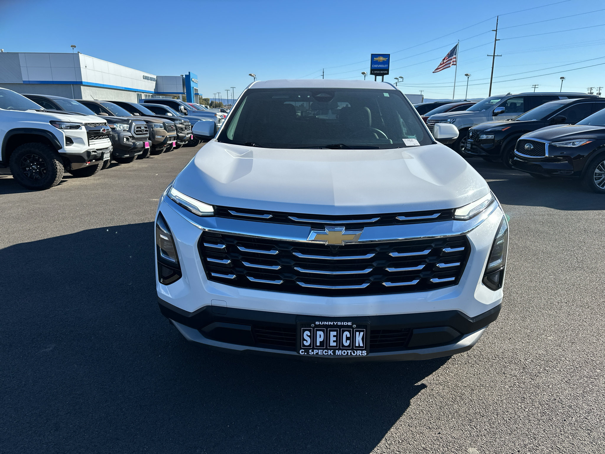 Used 2026 Chevrolet Equinox LT w/ Convenience Package II AWD/4WD image 17