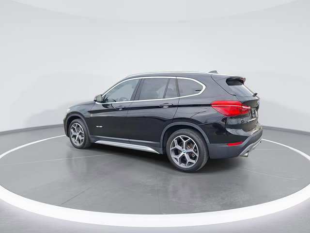 Used 2017 BMW X1 xDrive28i image 7