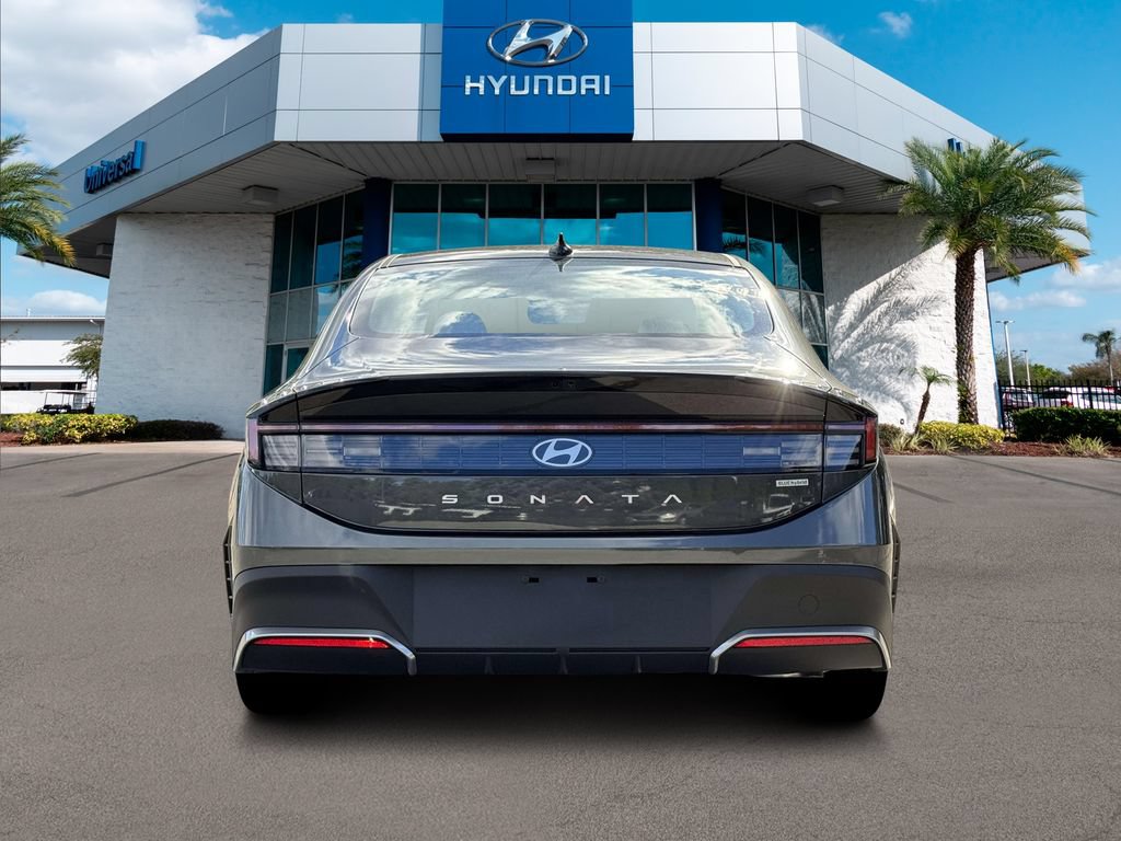 New 2026 Hyundai Sonata Blue FWD image 7