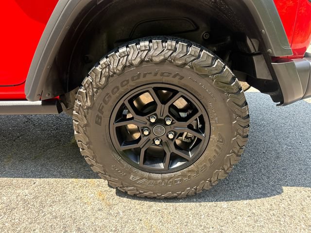 Used 2024 Jeep Wrangler Unlimited AWD/4WD image 15