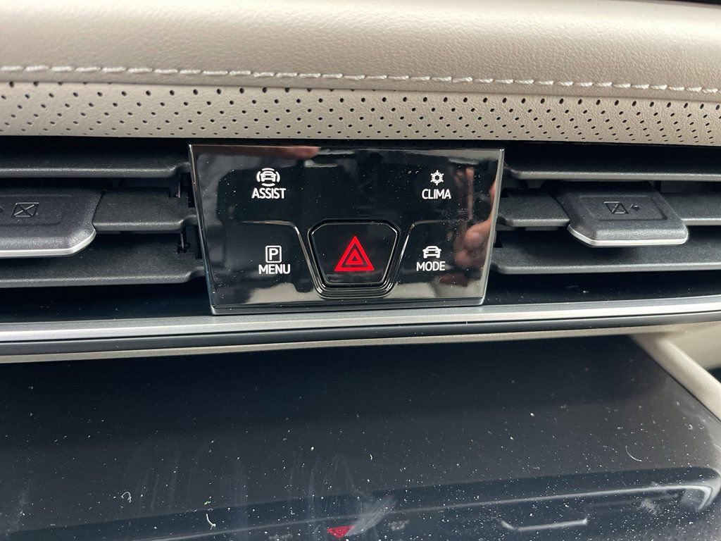 New 2026 Volkswagen Atlas SE AWD/4WD image 10