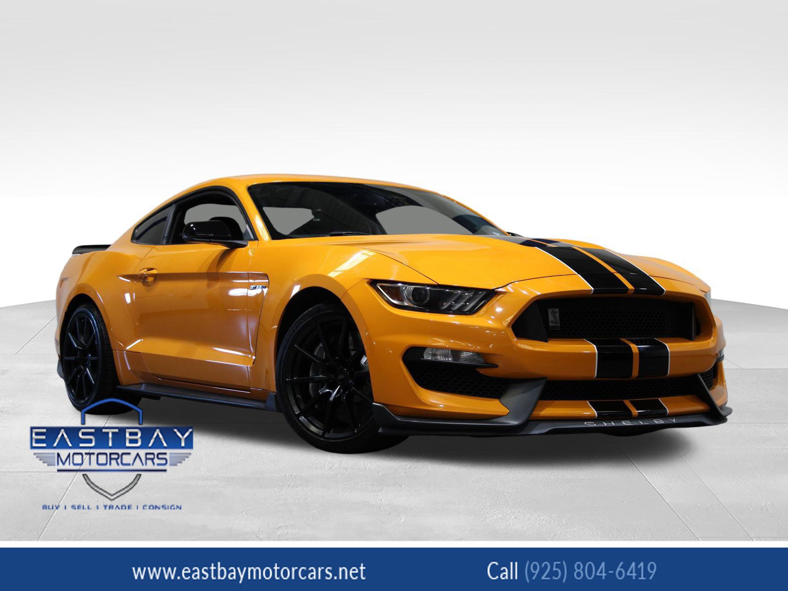 Used 2018 Ford Mustang Shelby GT350 w/ Convenience Package RWD image 1