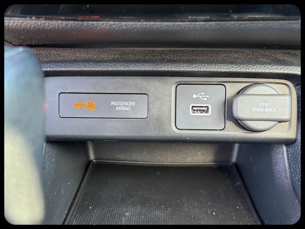 Used 2024 Honda Civic EX-L image 27