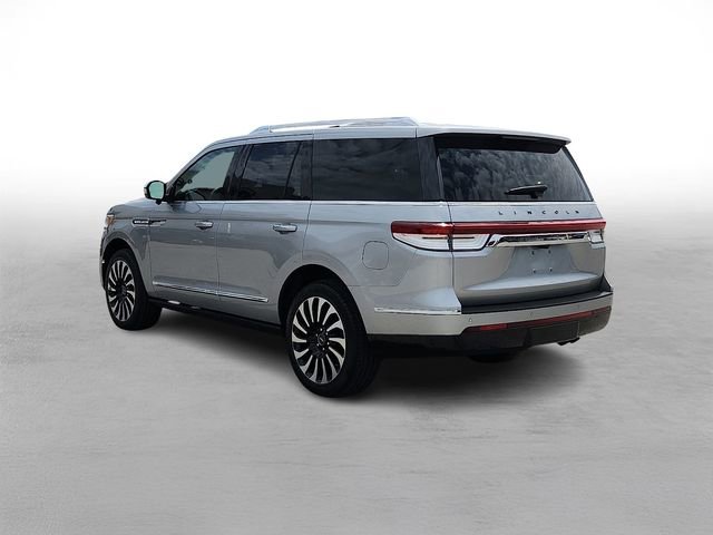 Used 2022 Lincoln Navigator Black Label AWD/4WD image 4