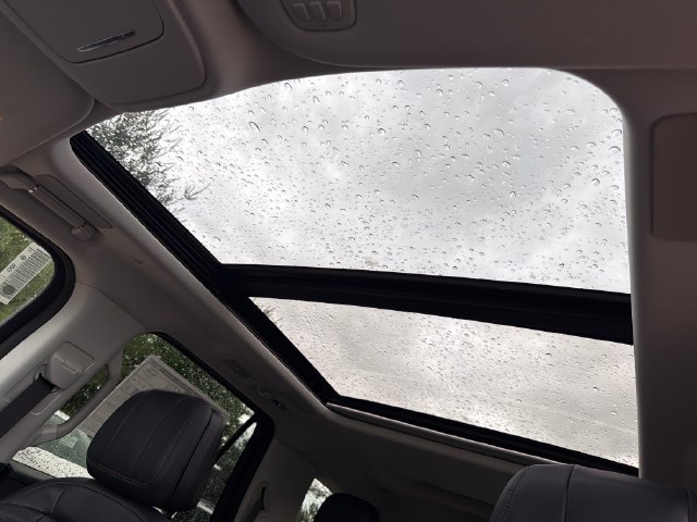 New 2026 Lincoln Navigator Reserve AWD/4WD image 35