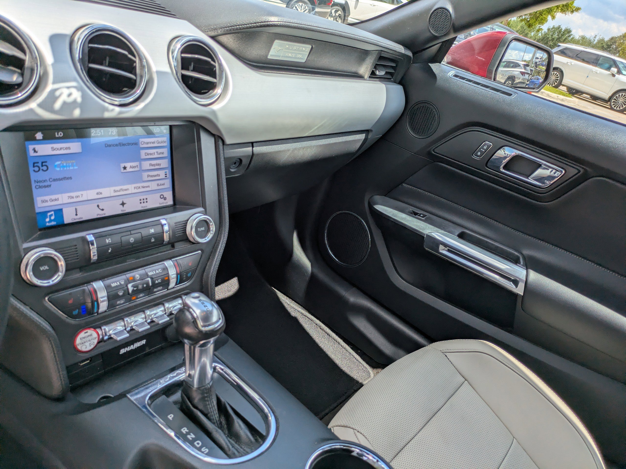 Used 2017 Ford Mustang Premium RWD image 15