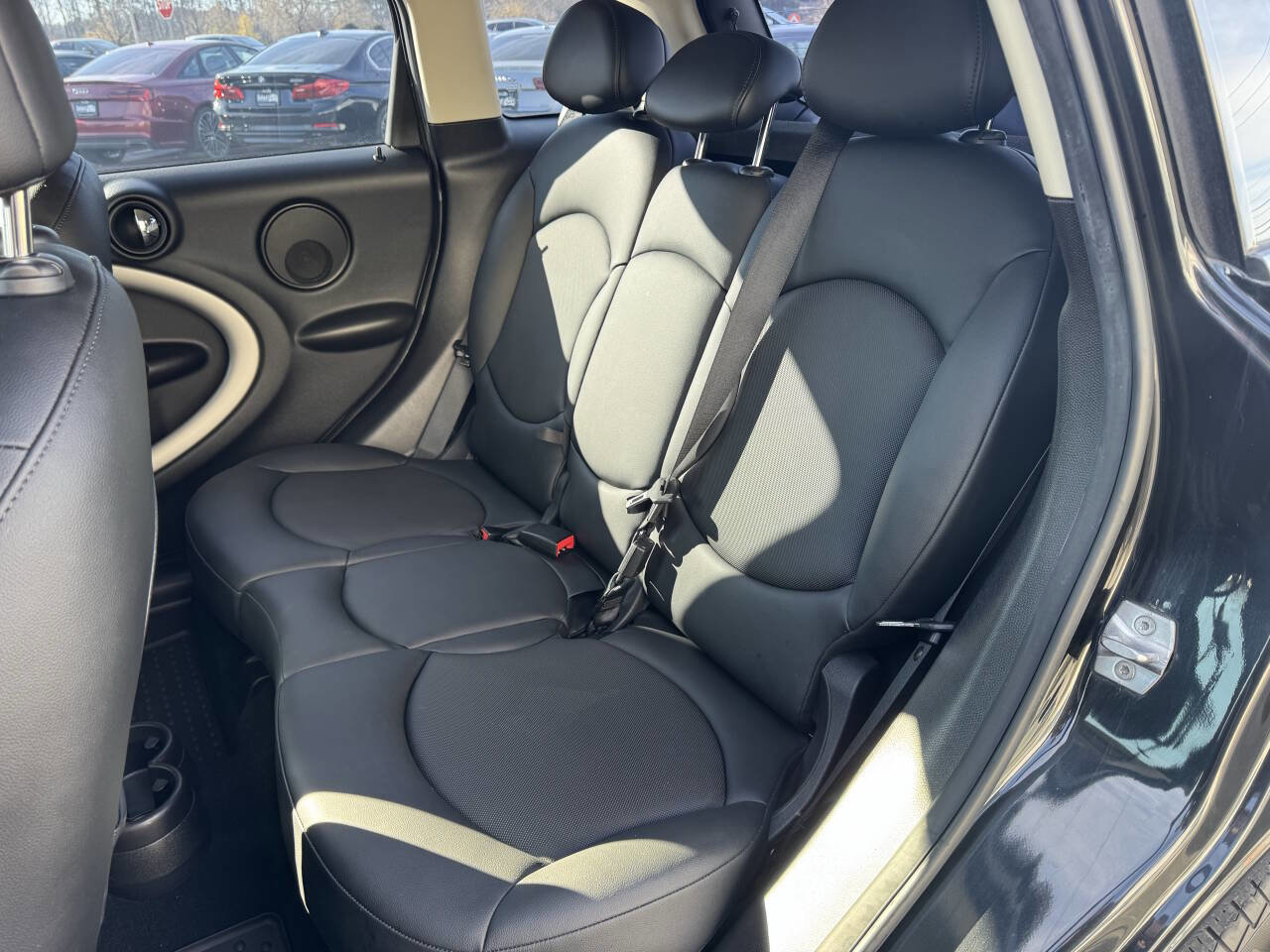 Used 2015 MINI Cooper Countryman image 8