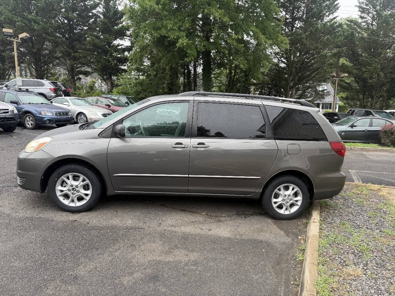 Used 2005 Toyota Sienna LE AWD/4WD image 5