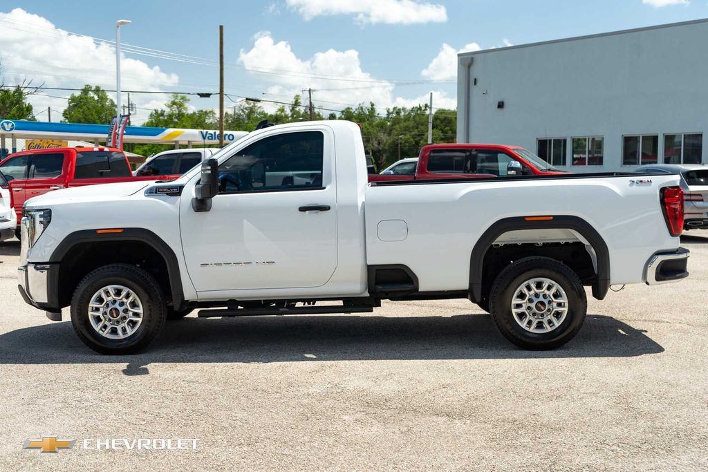 Used 2026 GMC Sierra 2500 Pro AWD/4WD image 11