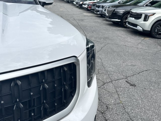 Certified 2024 Kia Telluride EX w/ EX Captain's Chair Package FWD image 14