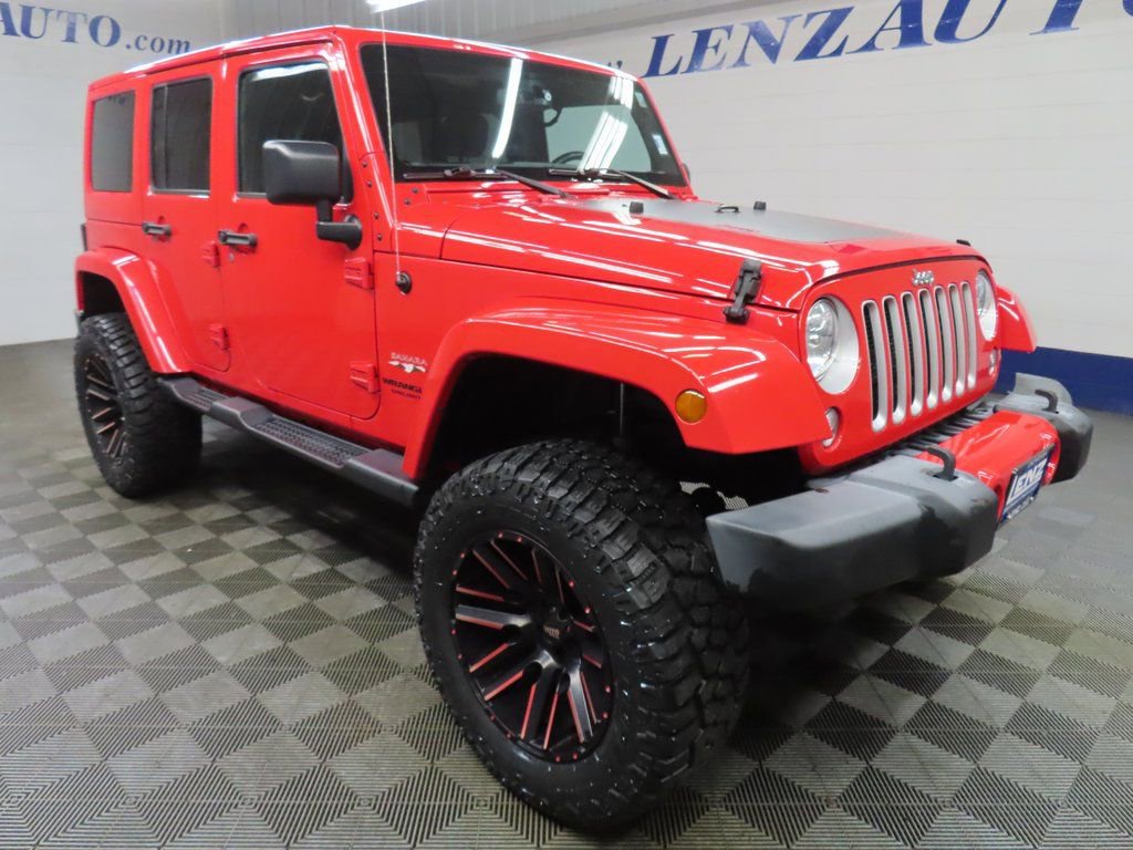 Used 2017 Jeep Wrangler Unlimited Sahara w/ Connectivity Group image 3