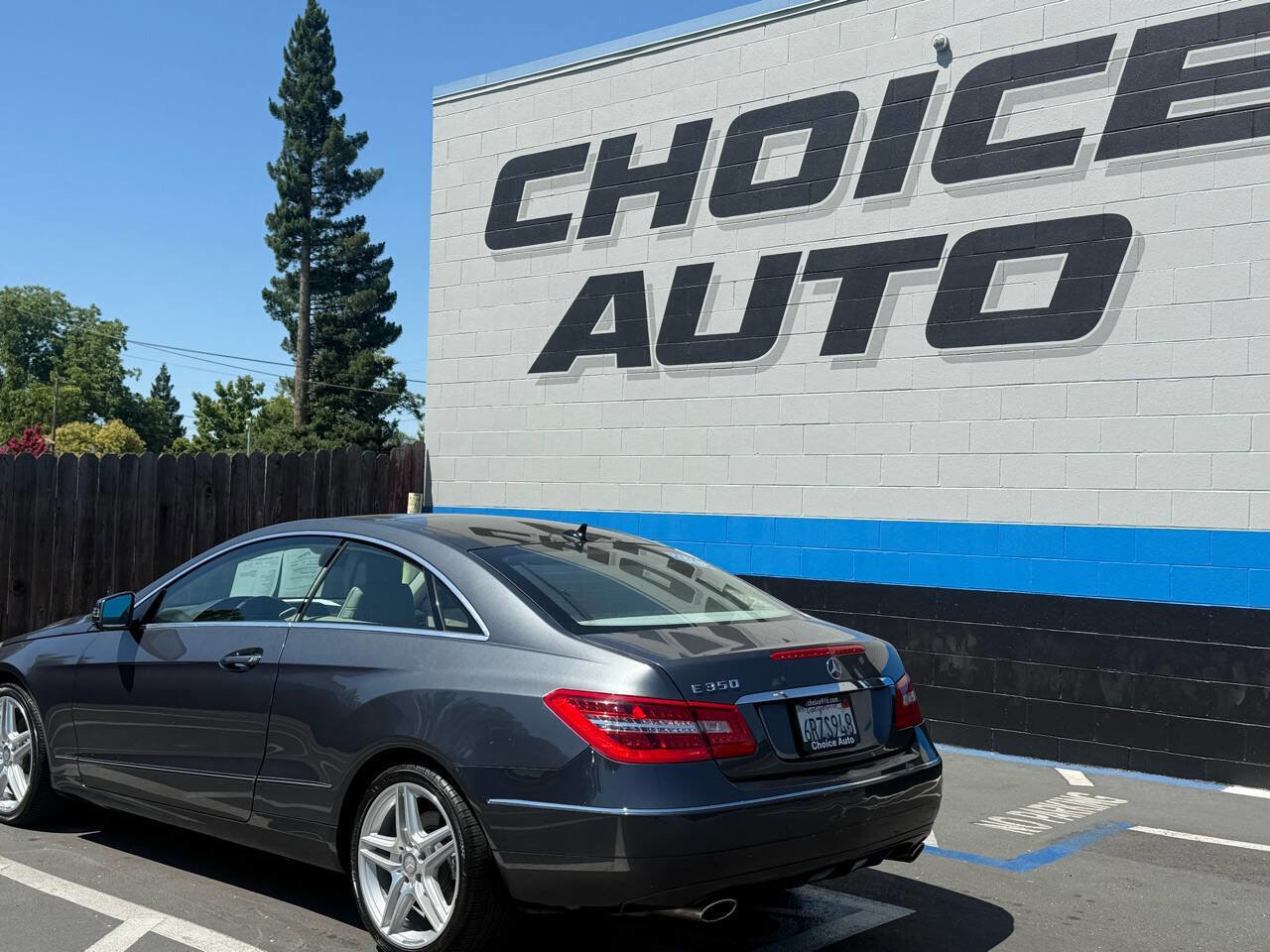 Used 2011 Mercedes-Benz E 350 Coupe image 26