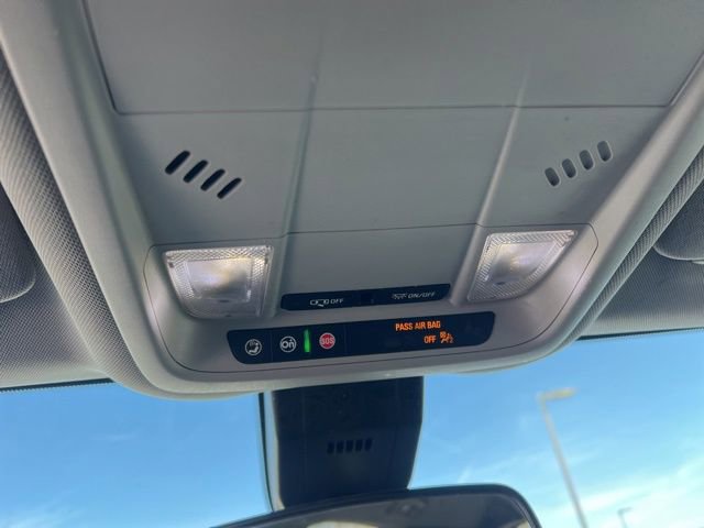 Used 2020 Chevrolet Equinox LS w/ LS Convenience Package image 23