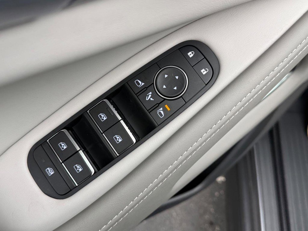 New 2026 INFINITI QX60 Luxe w/ Cargo Package image 13