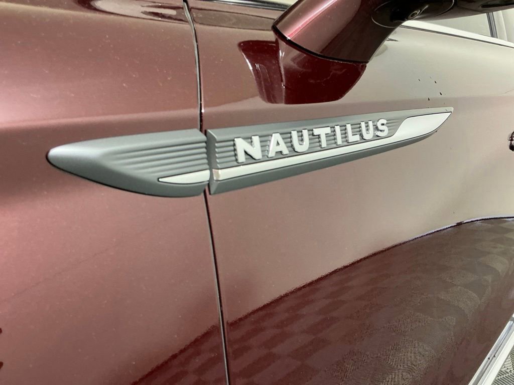 Used 2020 Lincoln Nautilus Reserve FWD image 25