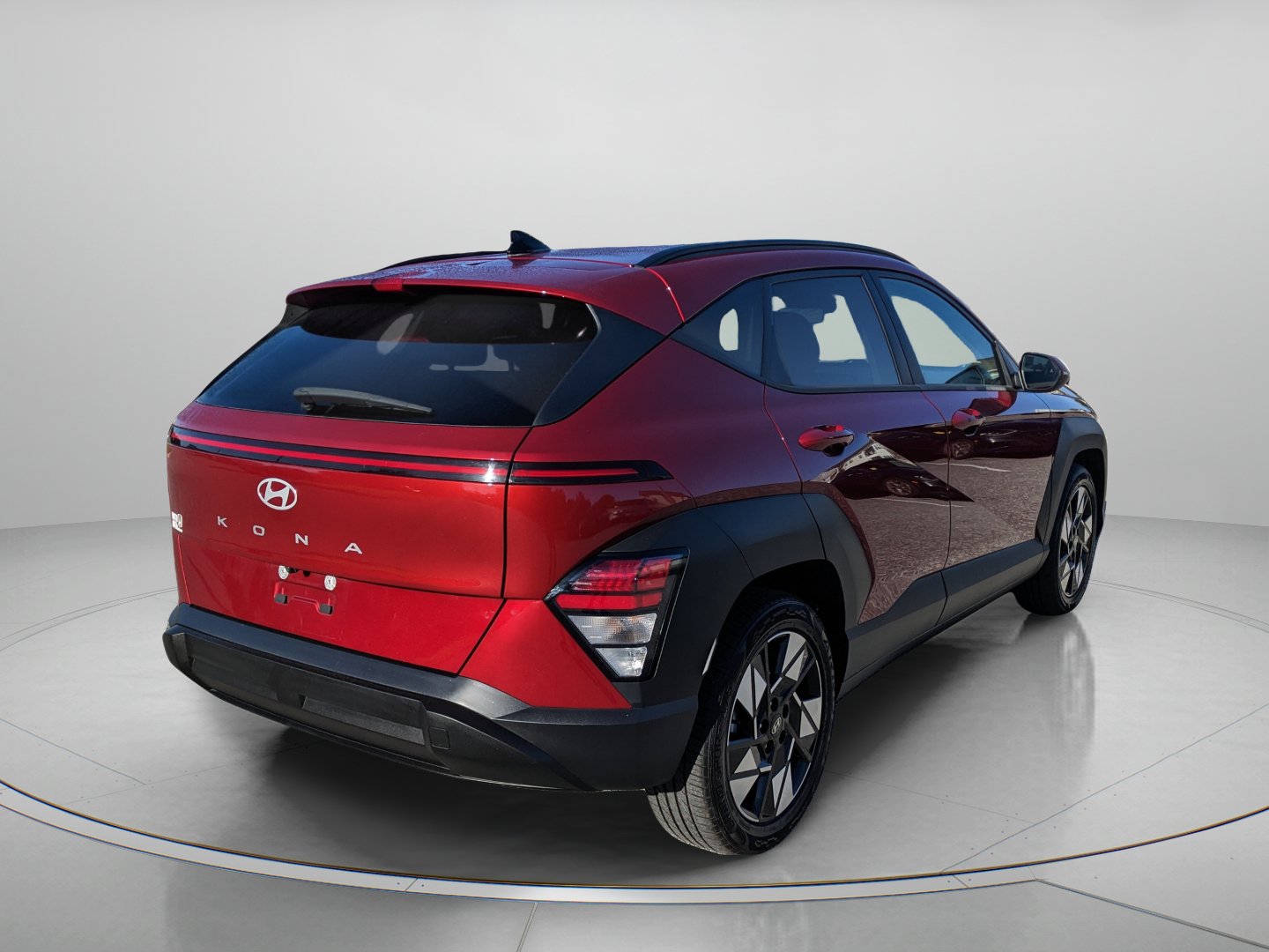 Used 2024 Hyundai Kona SEL FWD image 8