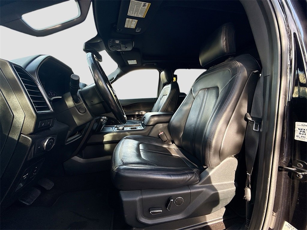Used 2020 Ford Expedition Max Limited image 23