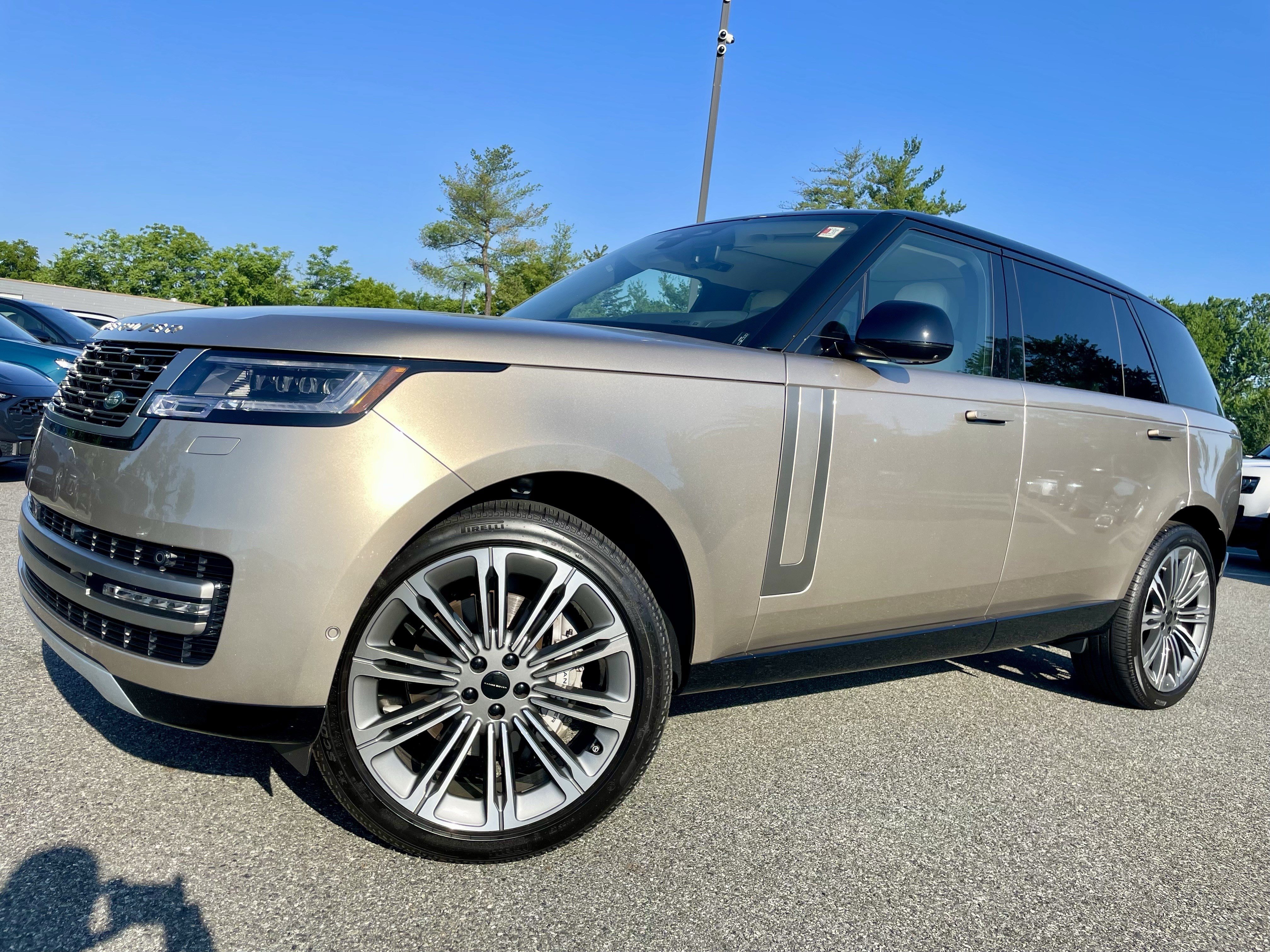 Used 2026 Land Rover Range Rover Long Wheelbase SE AWD/4WD image 37
