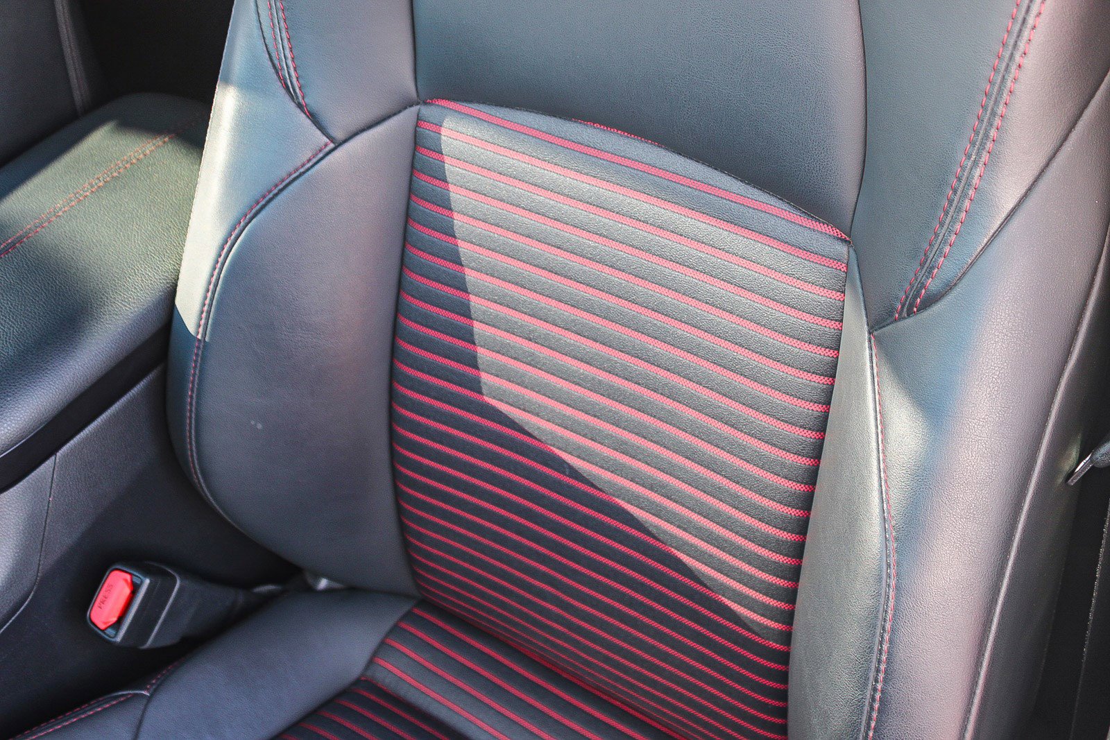 Used 2023 Toyota RAV4 XSE w/ Weather Package image 24