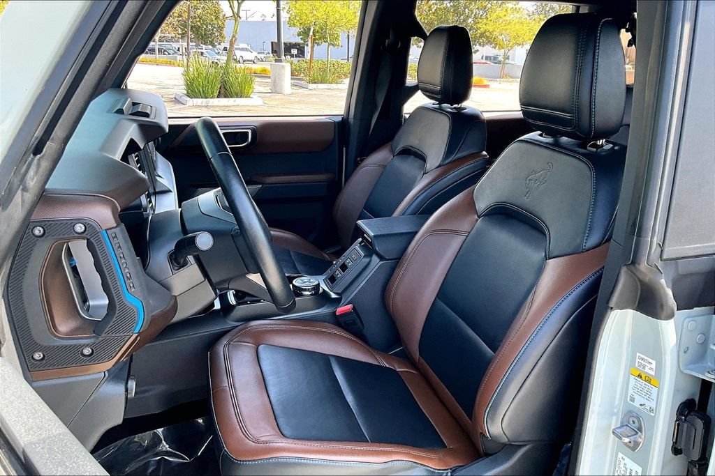 Used 2023 Ford Bronco Outer Banks AWD/4WD image 9