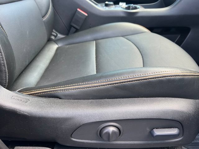 Used 2024 GMC Terrain AT4 w/ Infotainment Package II AWD/4WD image 14