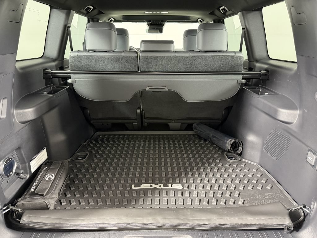Used 2025 Lexus GX 550 AWD/4WD image 11
