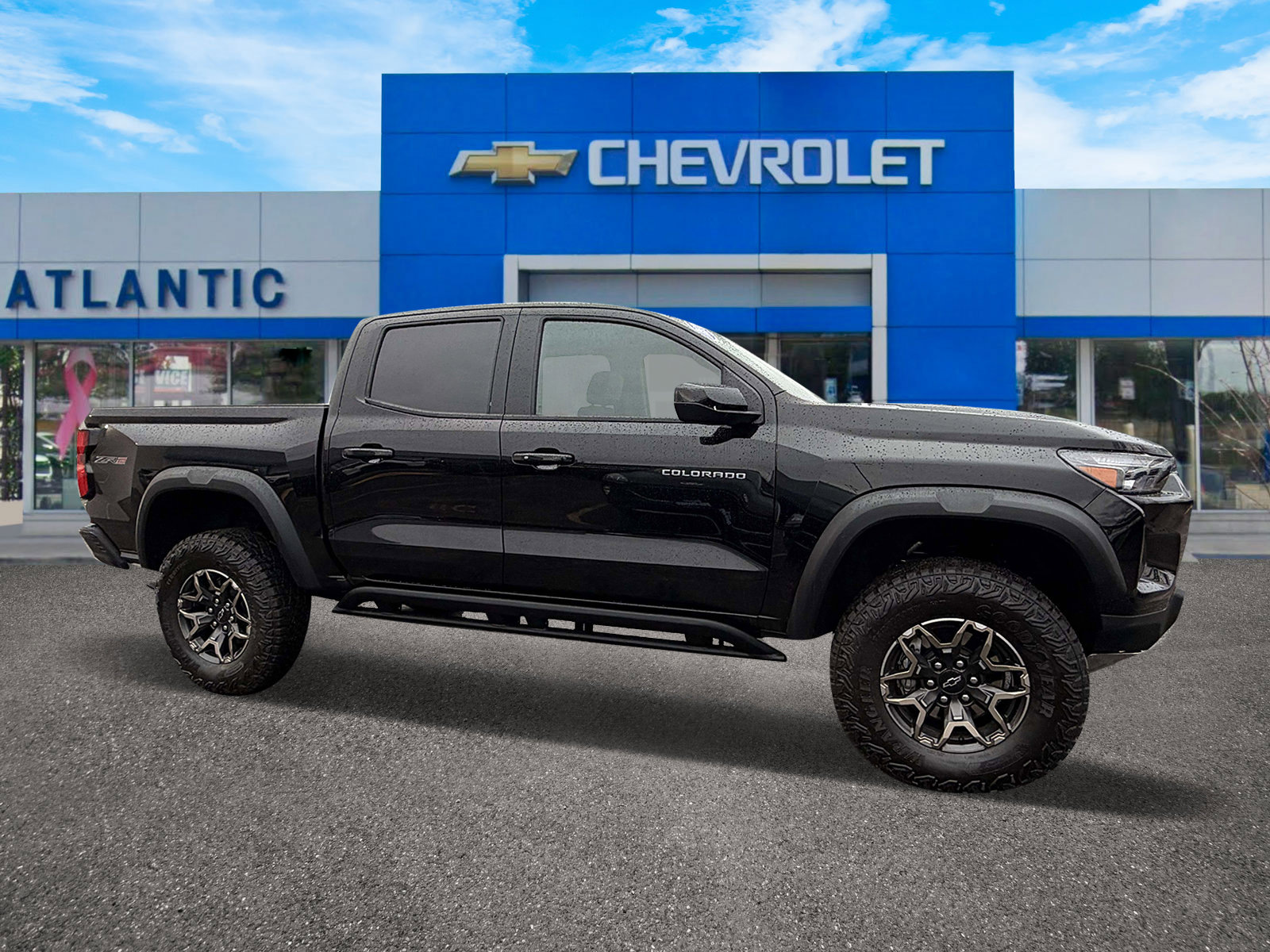 Certified 2024 Chevrolet Colorado ZR2 w/ Safety Package image 5