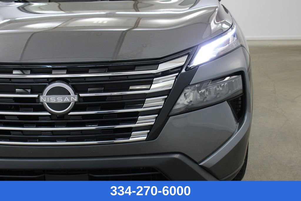 Certified 2025 Nissan Rogue S image 7