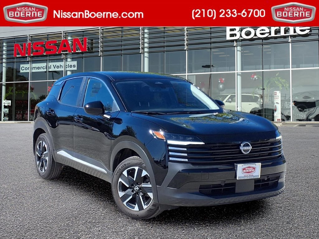 Used 2025 Nissan Kicks SV w/ Interior Electronics Package AWD/4WD image 1
