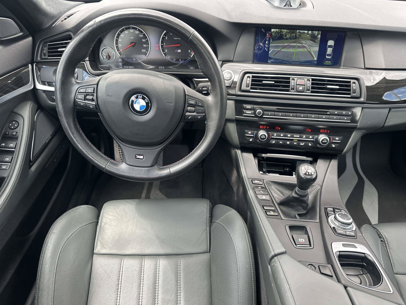 Used 2013 BMW M5 RWD image 27