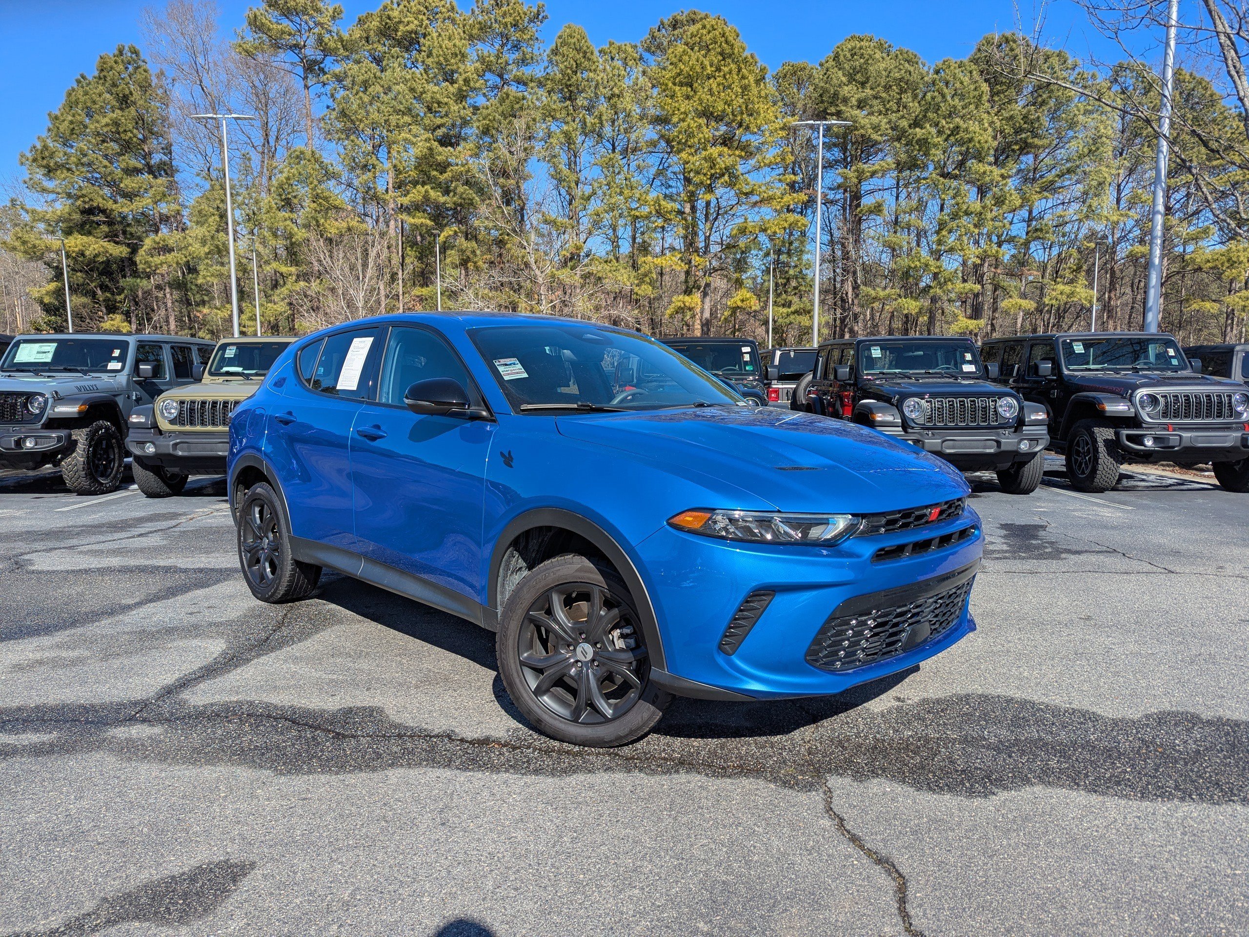 Used 2023 Dodge Hornet GT w/ GT Blacktop Package image 3