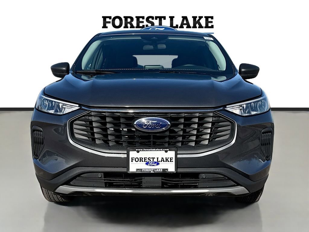 Used 2023 Ford Escape Active image 2