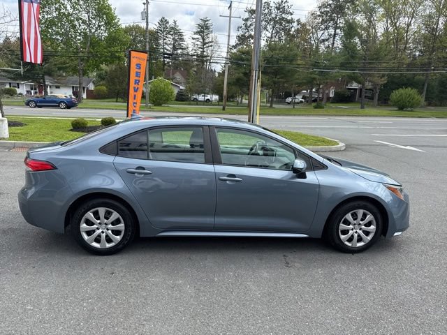 Used 2020 Toyota Corolla LE FWD image 5