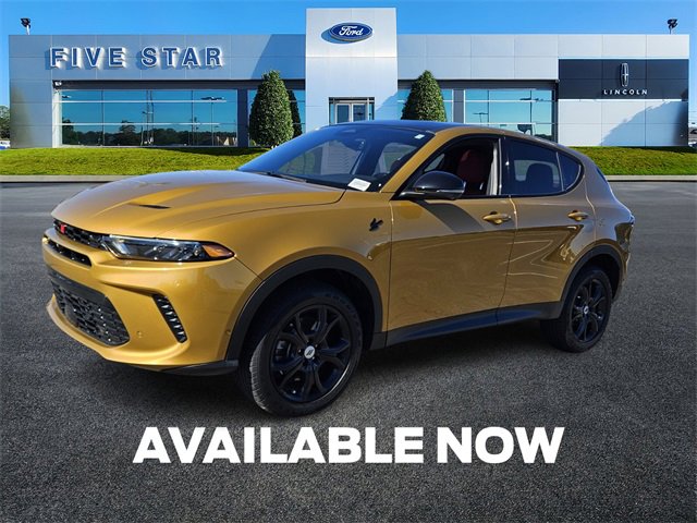 Used 2023 Dodge Hornet GT Plus w/ Tech Pack Plus w/o Parking image 3