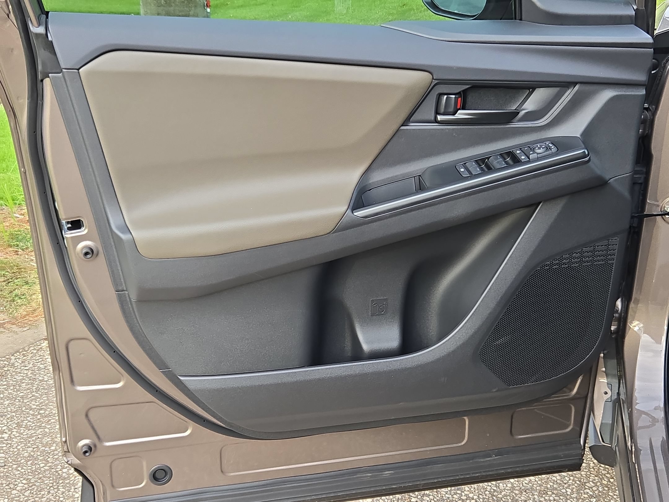 New 2026 Toyota bZ Woodland AWD/4WD image 13