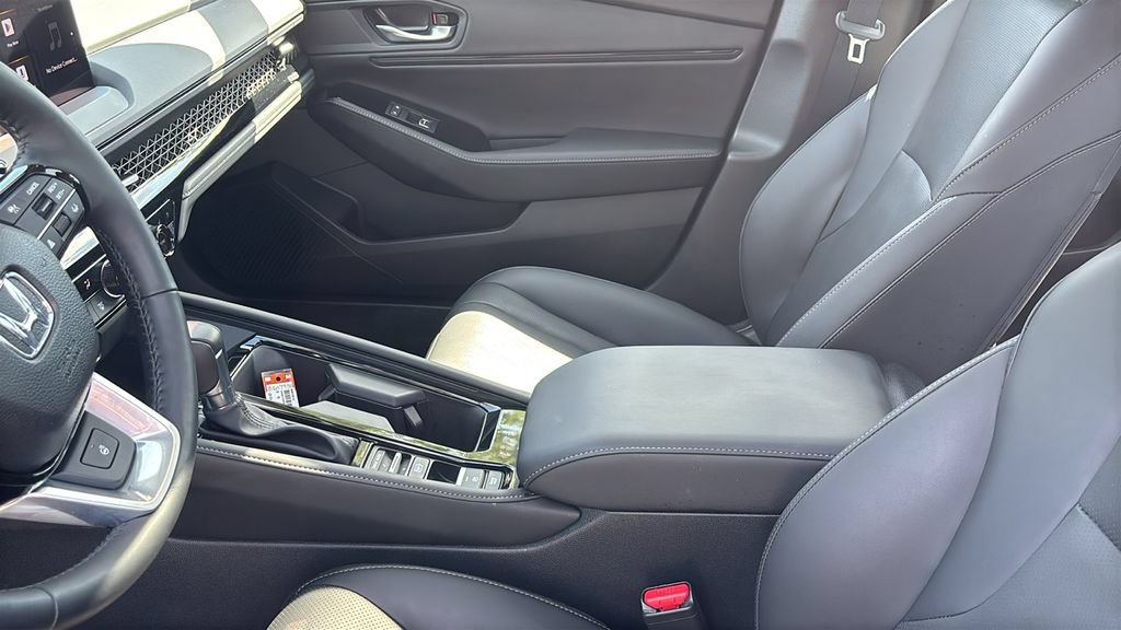 Used 2025 Honda Accord Touring image 23