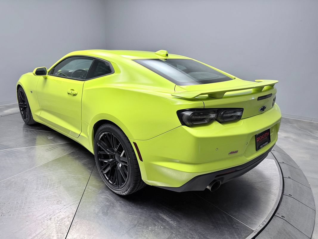 Used 2020 Chevrolet Camaro SS RWD image 7