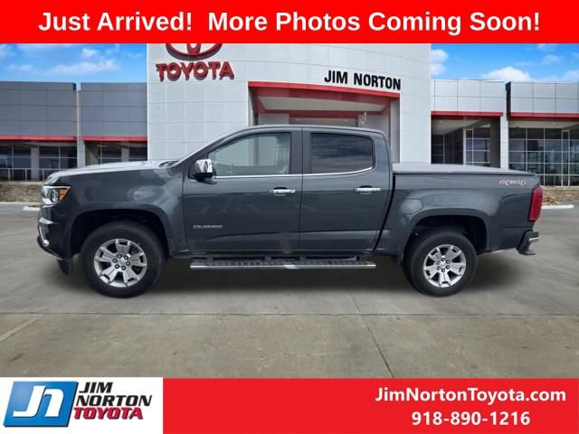 Used 2017 Chevrolet Colorado LT w/ Luxury Package, Chrome AWD/4WD image 5