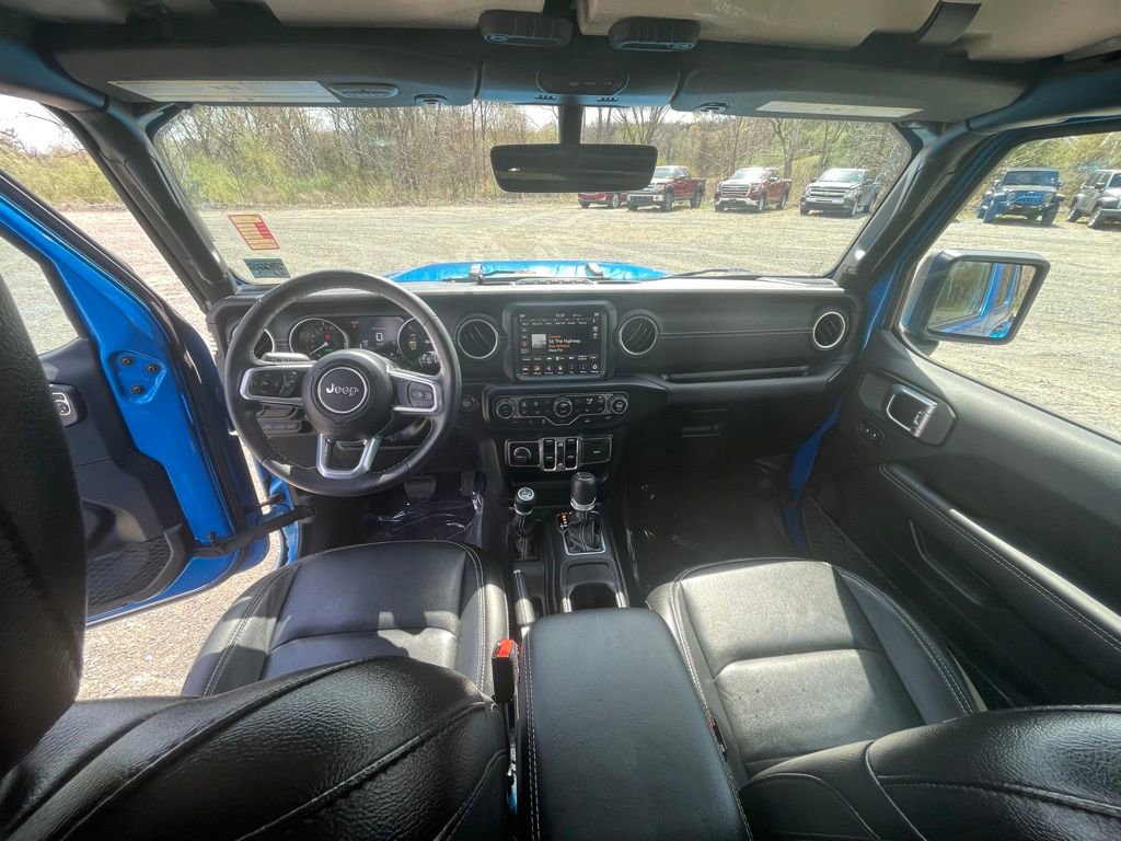 Used 2023 Jeep Wrangler Unlimited Sahara w/ Cold Weather Group image 3