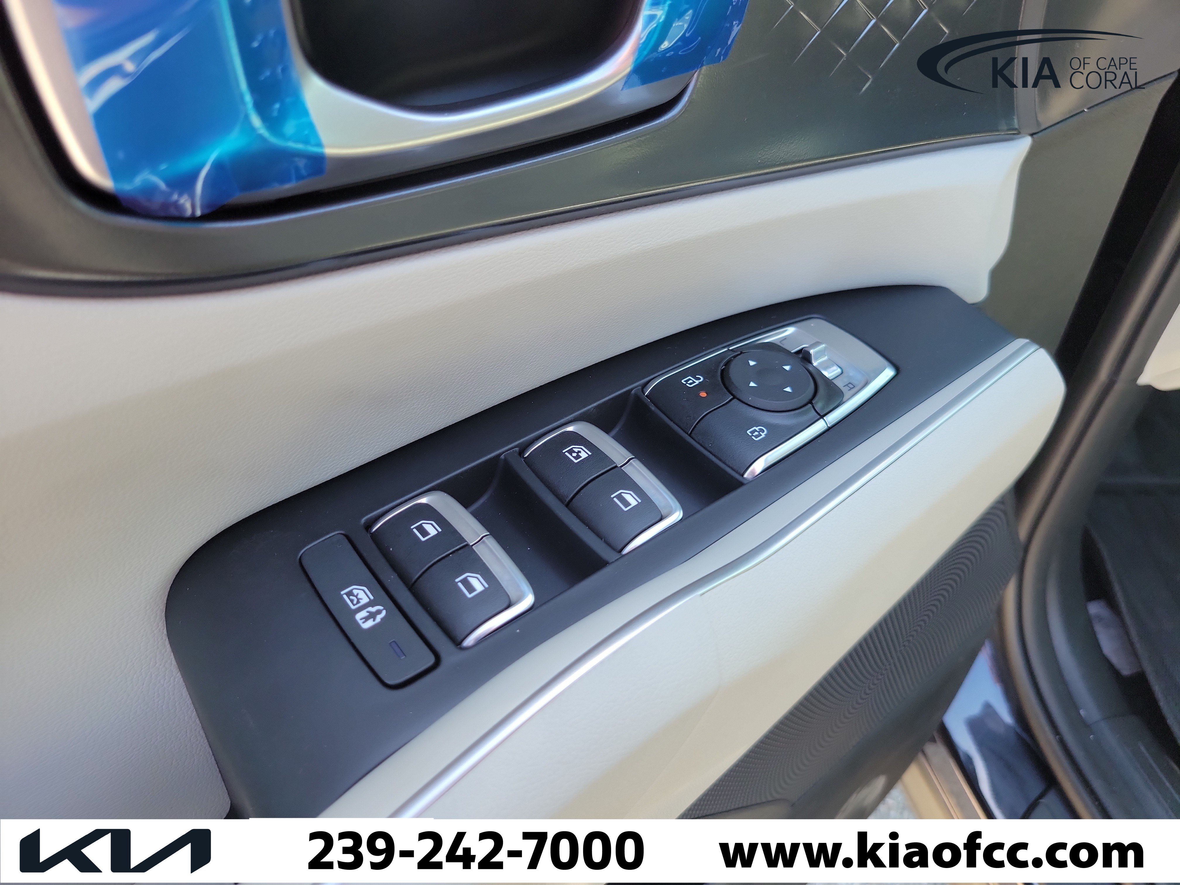 New 2026 Kia Sorento S w/ S Panoramic Sunroof Package FWD image 21