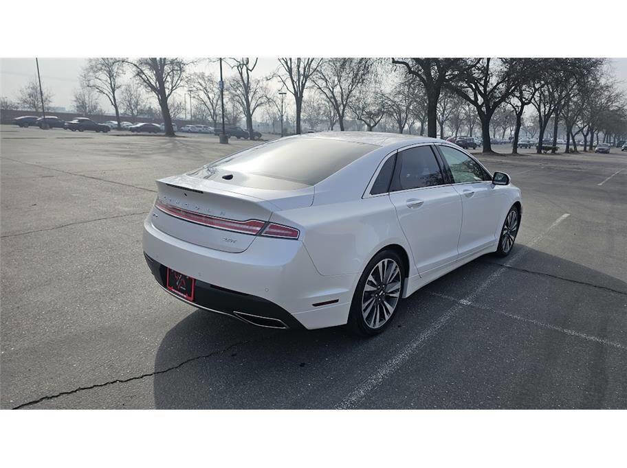 Used 2018 Lincoln MKZ Reserve image 5